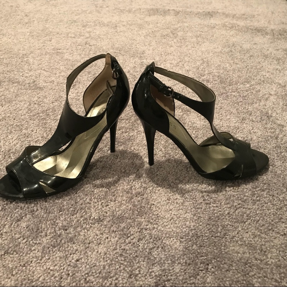 GUESS Heels